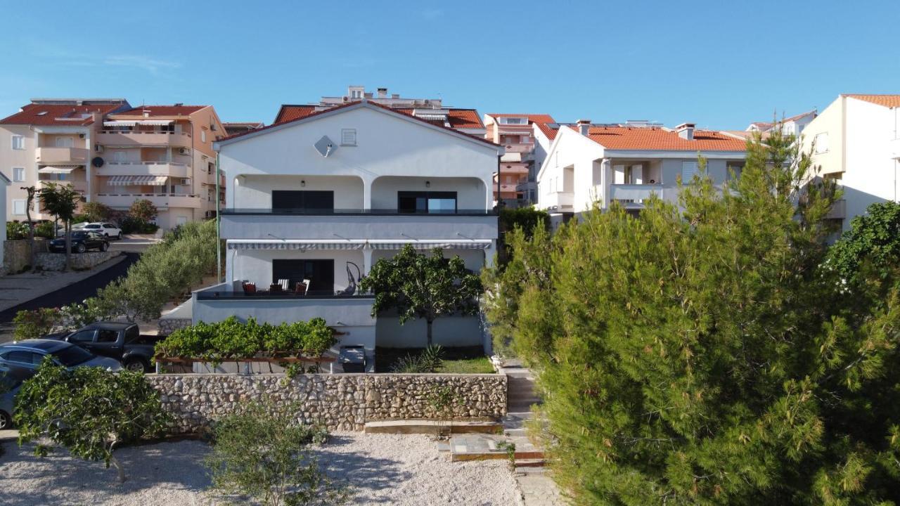 Apartament Ami